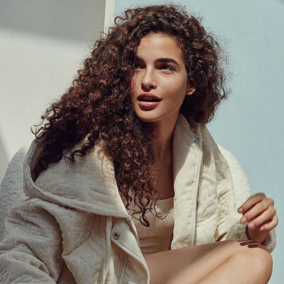 Are silk scrunchies good for curly hair? Spotstyl